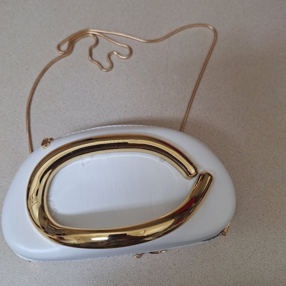WHITE AND GOLD EVENING BAG NEW.